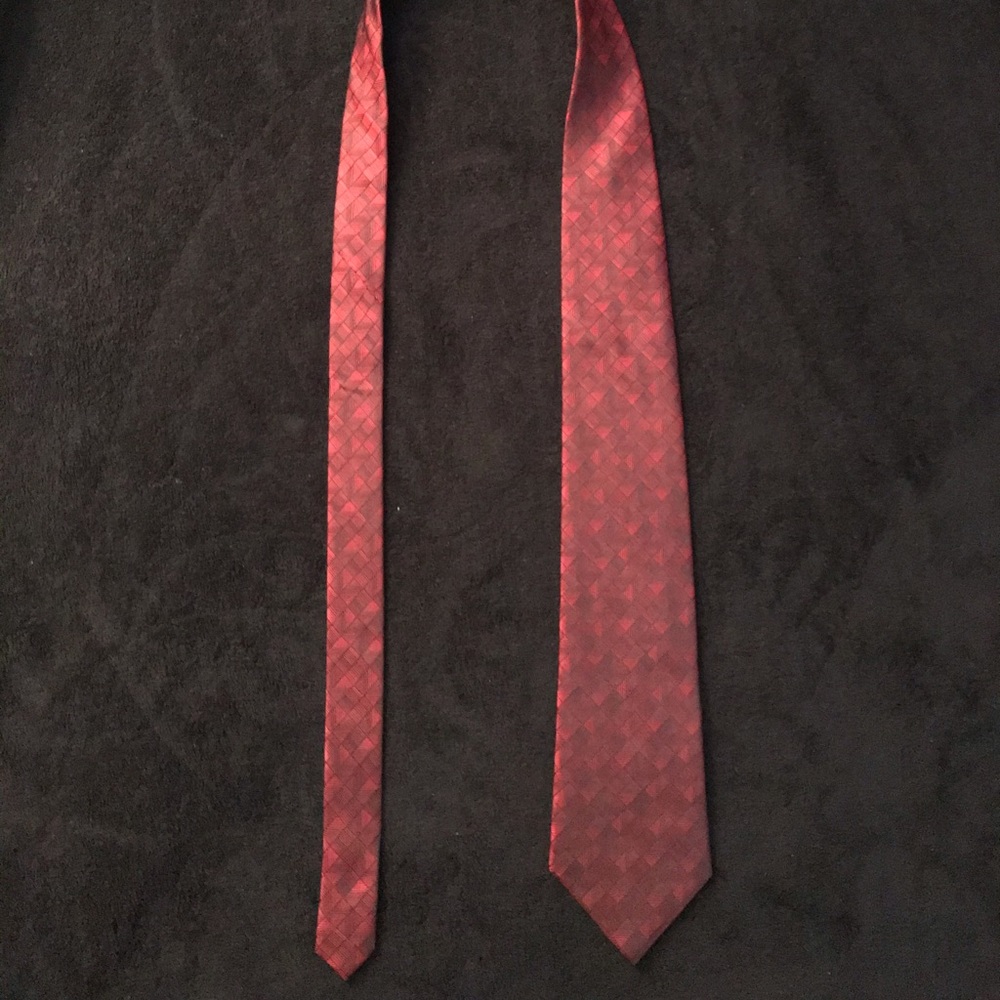 Croft & Barrow Red & Black Tie